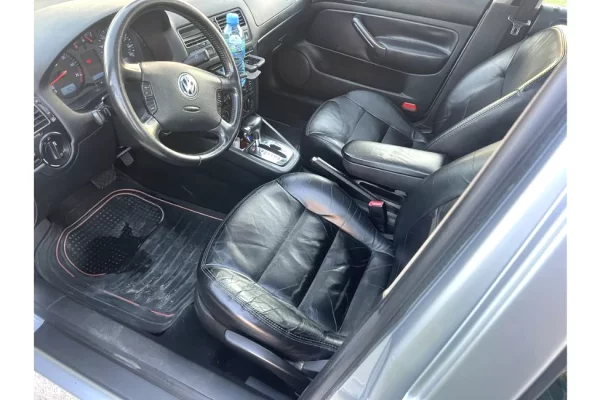 Auto in Vendita a Tirana - 1,900 Euro