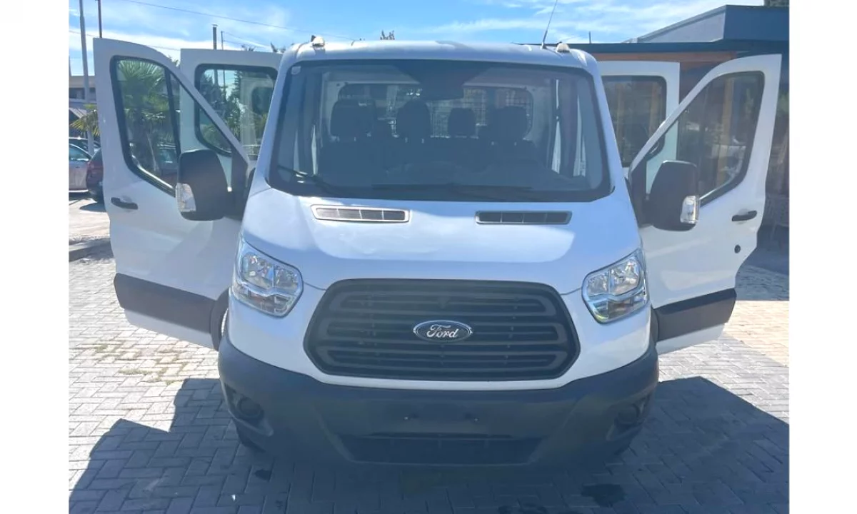 Auto in Vendita a Tirana, Ford, 2016 Diesel,Kambio Automatik Pagamento 14,000  Euro.