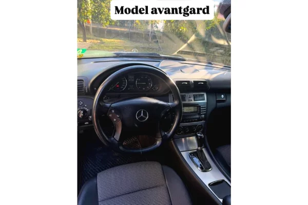 Auto in Vendita a Tirana - 5,500 Euro