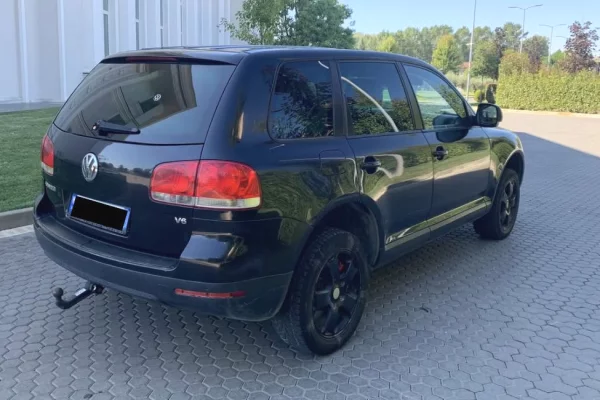 Auto in Vendita a Tirana - 4,500 Euro