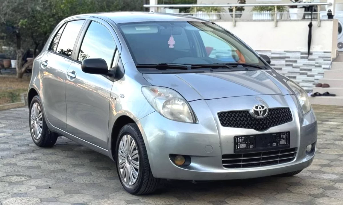 Auto in Vendita a Tirana, Toyota, 2007 Diesel,Kambio Manual Pagamento 3,400  Euro.