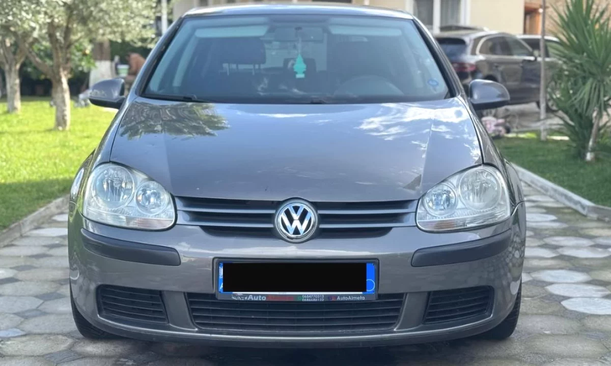 Auto in Vendita a Tirana, Volkswagen, 2006 Diesel,Kambio Manual Pagamento 3,900  Euro.