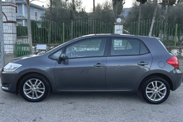 Auto in Vendita a Tirana - 4,500 Euro
