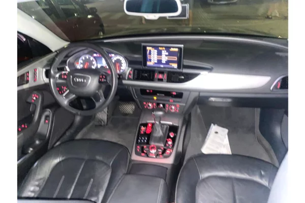 Auto in Vendita a Tirana - 9,800 Euro