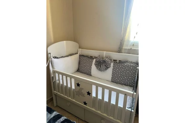 Veshje dhe Aksesor per Femije ne Tirane - 150 Euro