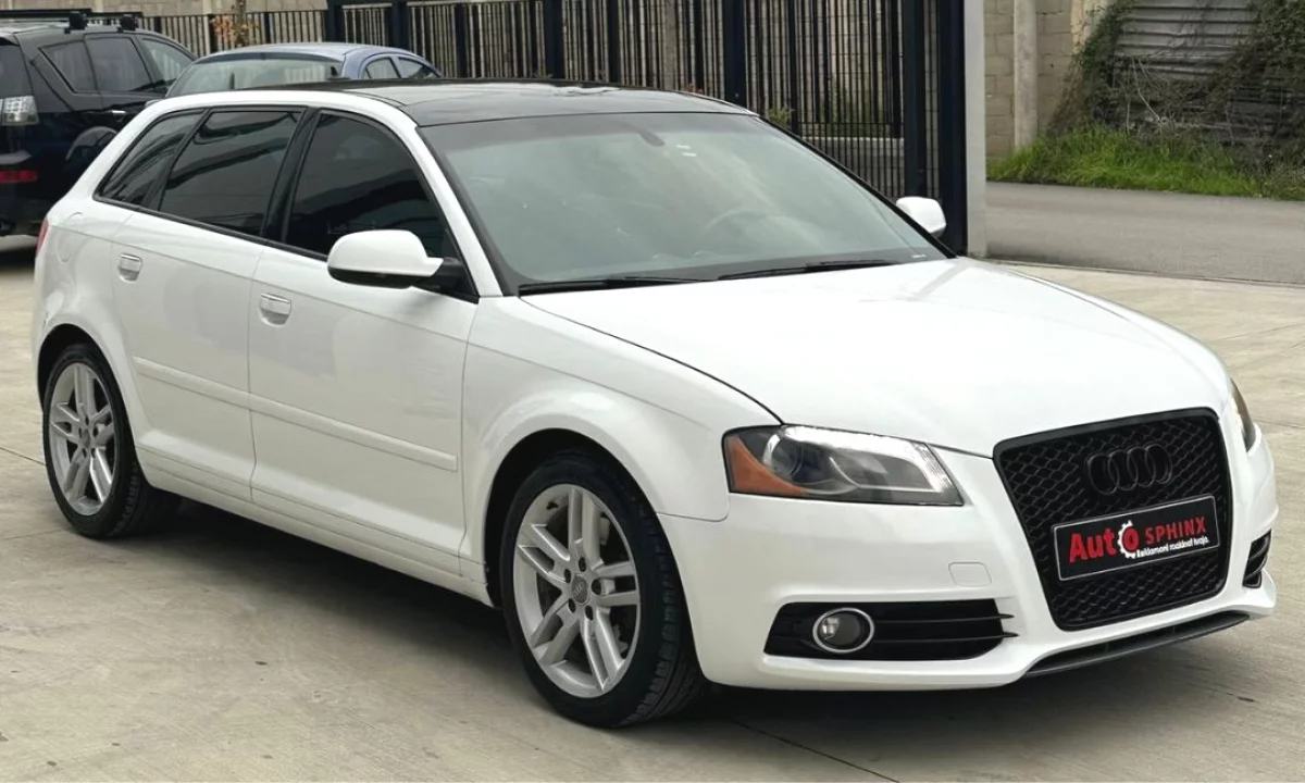 Auto in Vendita a Tirana, Audi, 2012 Diesel,Kambio Automatik Pagamento 6,800  Euro.