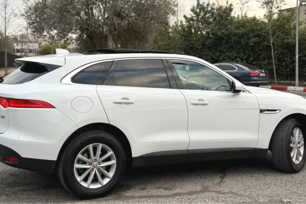 Auto in Vendita a Tirana - 14,500 Euro