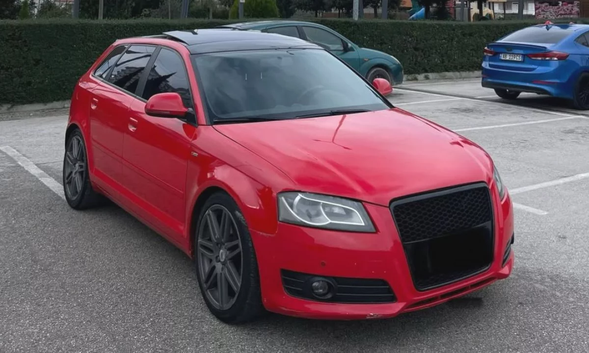 Auto in Vendita a Tirana, Audi, 2011 Diesel,Kambio Automatik Pagamento 5,900  Euro.