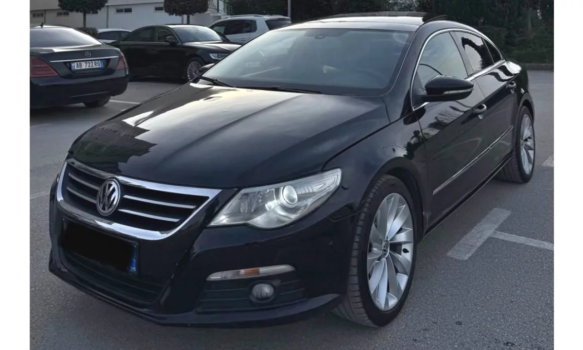 Makina ne shitje ne Tirane, Volkswagen, 2010 Diesel,Kambio Automatik Pagesa 5,300  Euro.