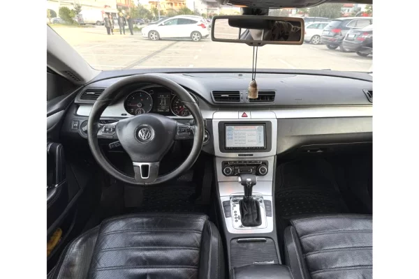 Makina ne shitje ne Tirane - 5,300 Euro