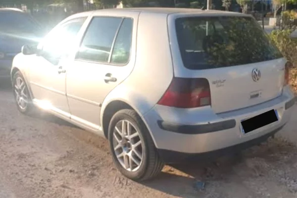 Auto in Vendita a Tirana - 1,400 Euro