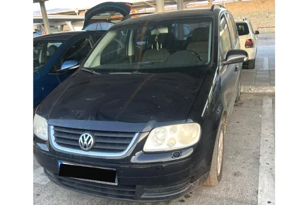 Auto in Vendita a Tirana - 2,300 Euro