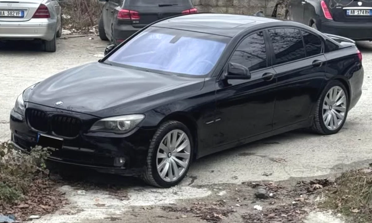 Auto in Vendita a Tirana, BMW, 2013 Diesel,Kambio Automatik Pagamento 10,000  Euro.