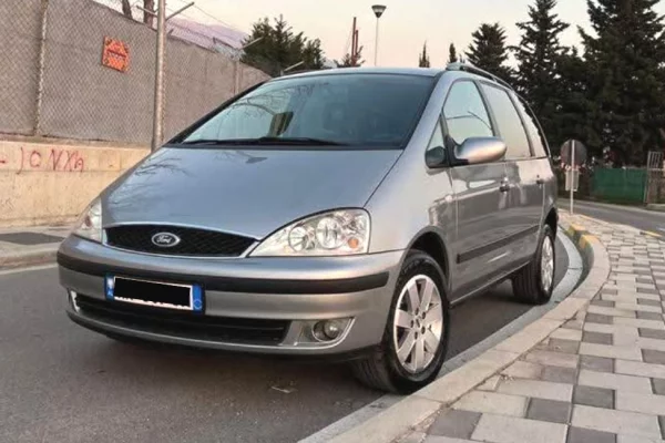 Auto in Vendita a Tirana - 2,500 Euro