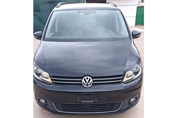 Auto in Vendita a Tirana - 8,900 Euro