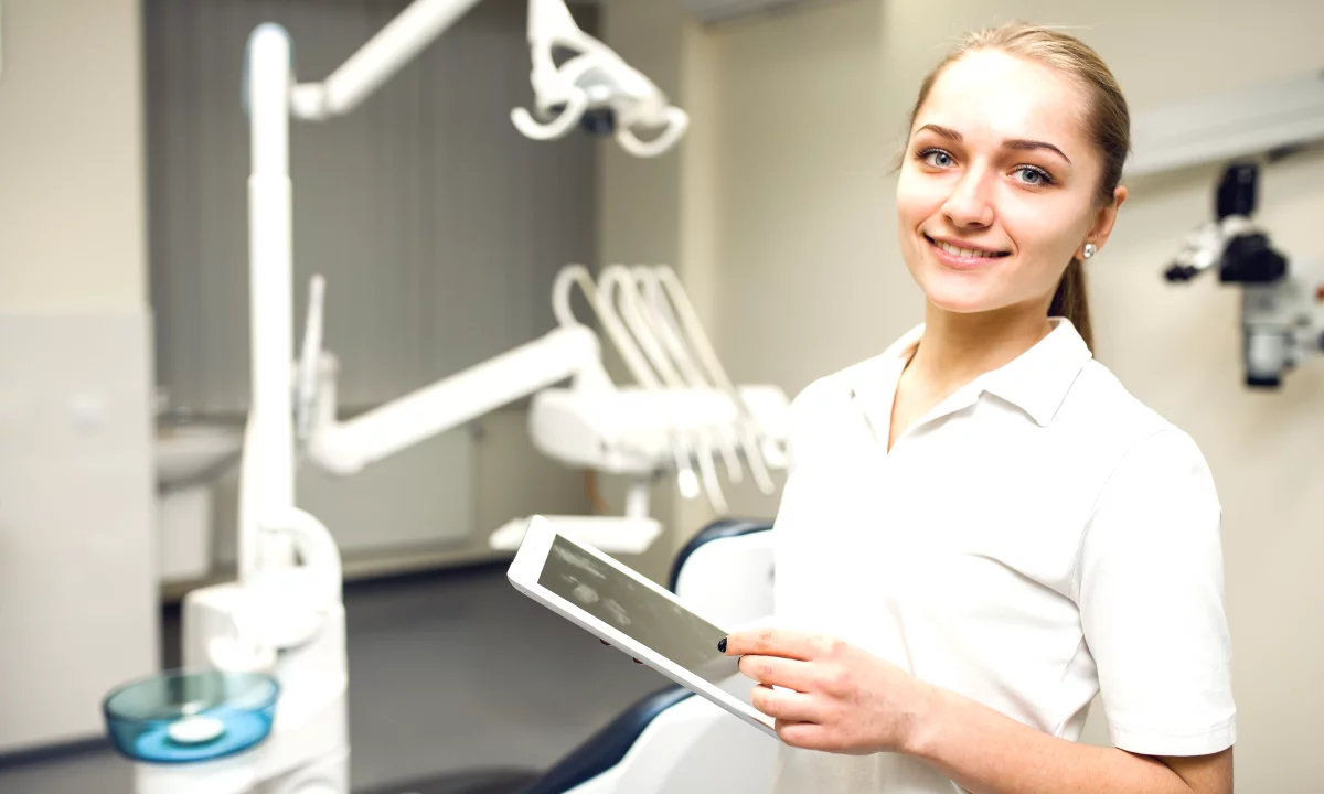 Njoftime Pune ne Tirane, Profesioni Higjieniste & Asistente Dentare , Me eksperience, Pagesa Me Marreveshje.