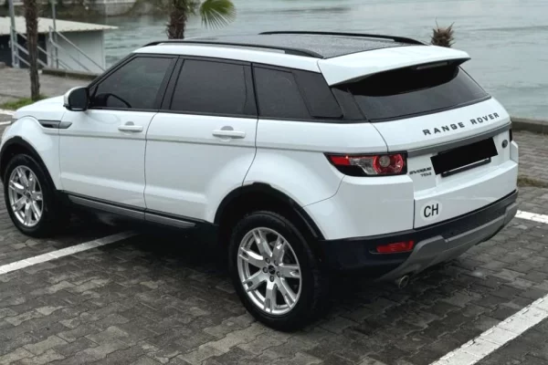 Makina ne shitje ne Tirane - 14,500 Euro