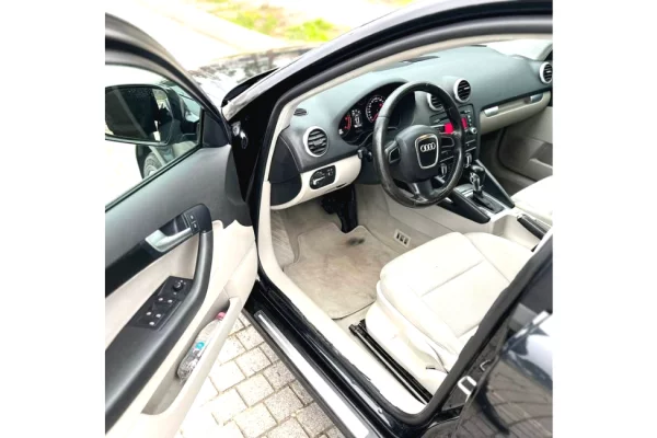 Makina ne shitje ne Tirane - 3,800 Euro