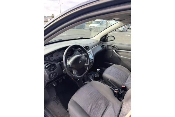 Makina ne shitje ne Tirane - 1,350 Euro