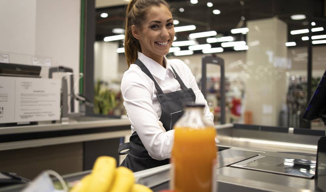 Njoftime Pune ne Tirane, Profesioni Kasiere, Sistemuese, Punonjese Banaku, Menaxhere , Me eksperience, Pagesa 50,000  Leke.