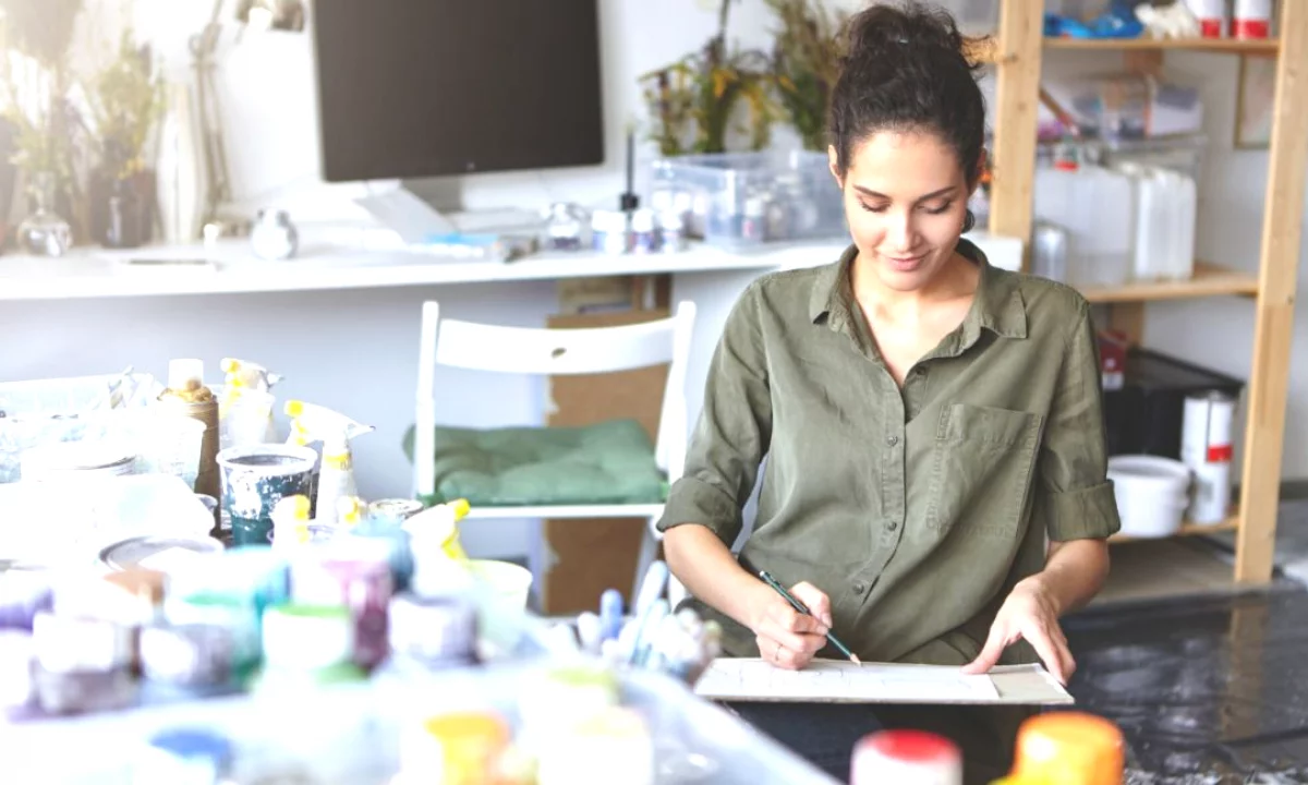 Njoftime Pune ne Tirane, Profesioni Shitese , Fillestar/Pak eksperience, Pagesa Me Marreveshje.