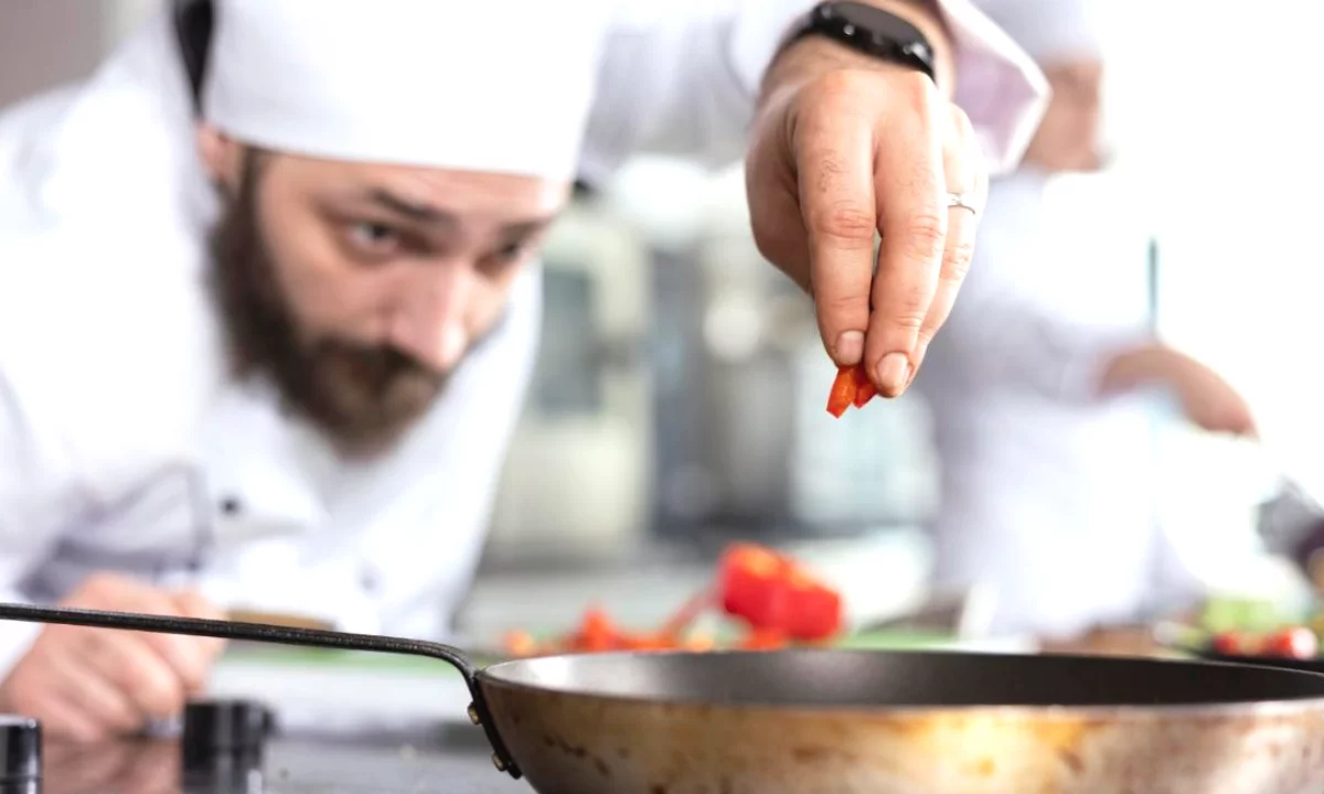 Njoftime Pune ne Tirane, Profesioni Tiganier Vajzë shërbimi në banak Ekonomiste   Recepsioniste , Me eksperience, Pagesa Me Marreveshje.