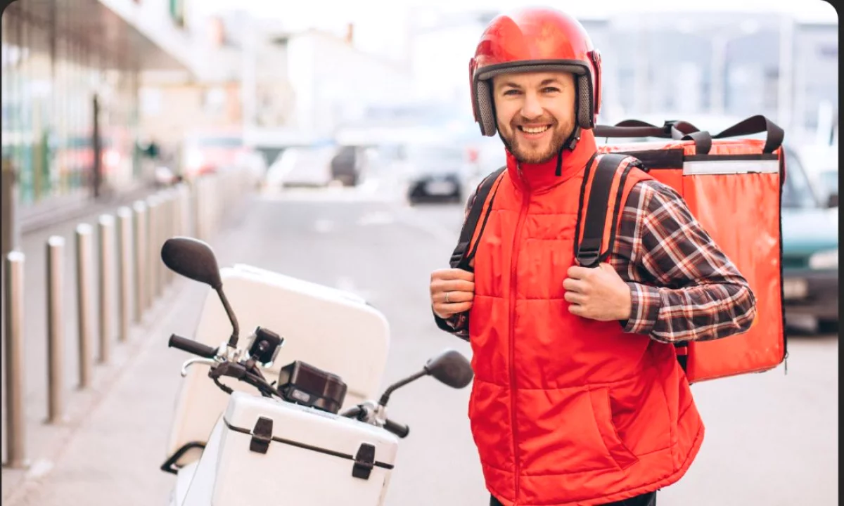 Njoftime Pune ne Tirane, Profesioni Motorrist , Fillestar/Pak eksperience, Pagesa 150,000  Leke.