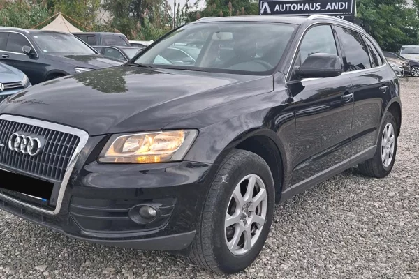 Makina ne shitje ne Tirane - 10,200 Euro