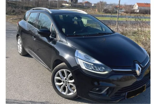 Makina ne shitje ne Prishtine - 5,500 Euro