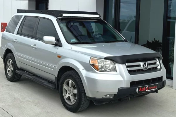 Makina ne shitje ne Tirane - 6,800 Euro