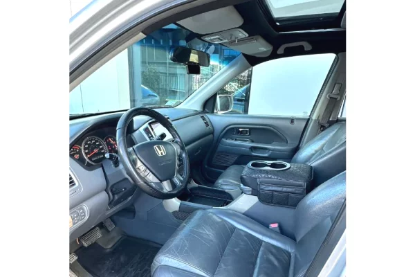 Makina ne shitje ne Tirane - 6,800 Euro