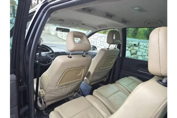 Makina ne shitje ne Tirane - 3,300 Euro