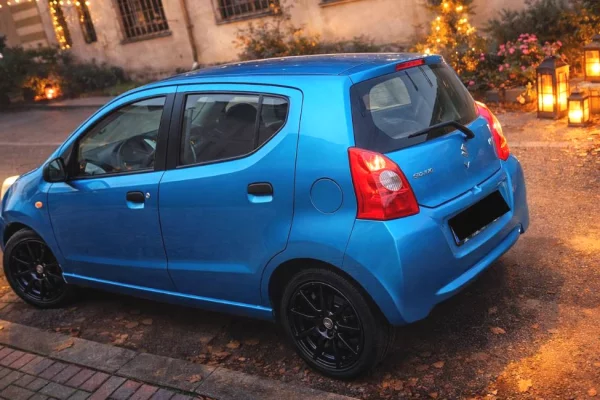 Makina ne shitje ne Tirane - 310,000 Leke