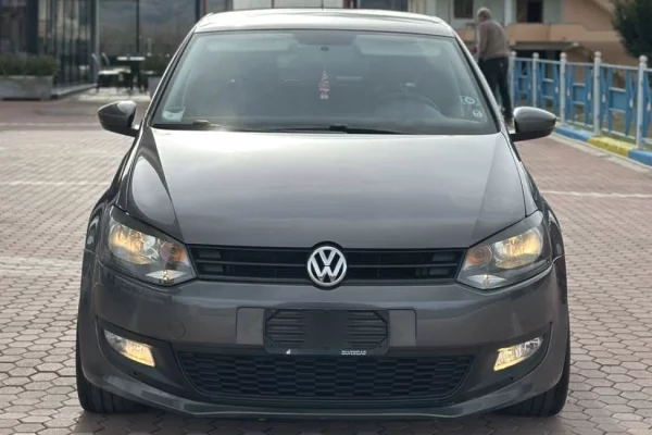 Makina ne shitje ne Tirane - 4,500 Euro