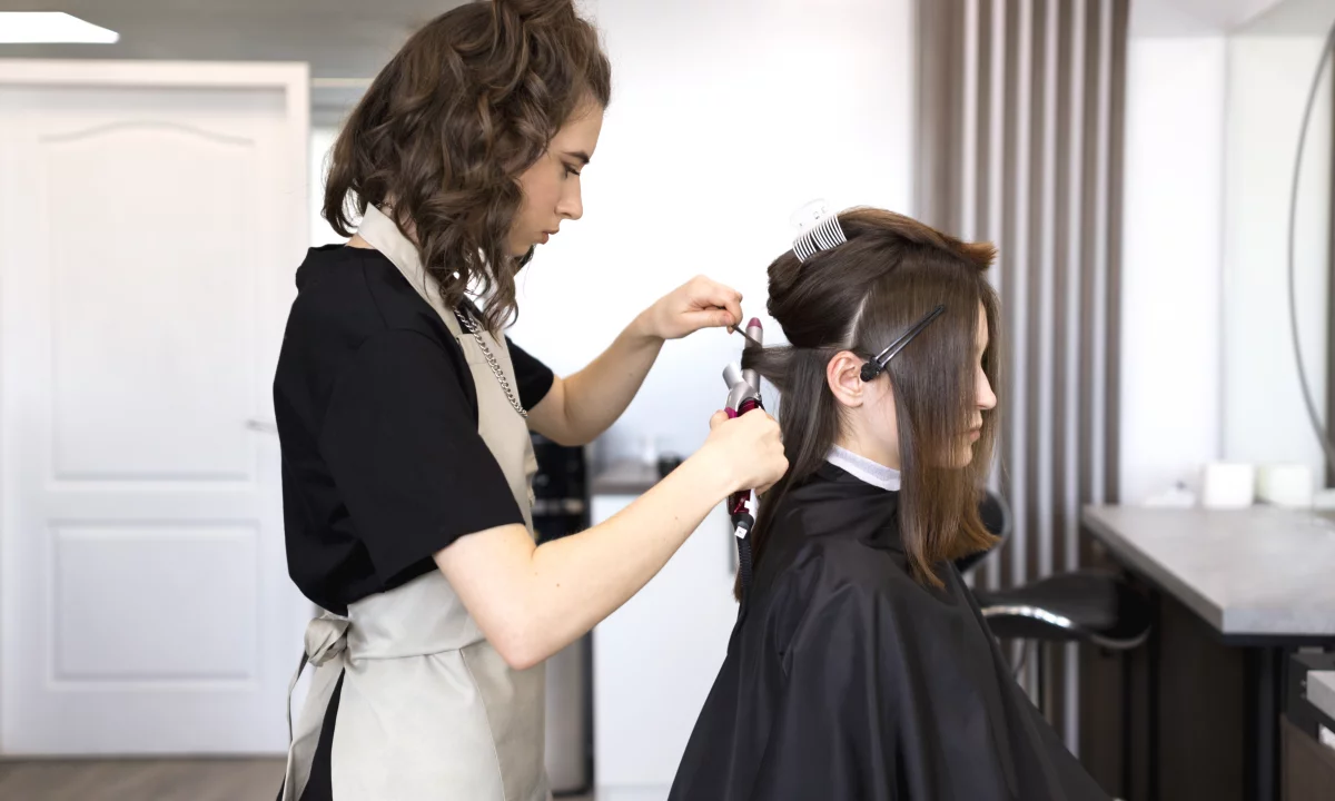 Njoftime Pune ne Tirane, Profesioni Estetiste për Thonj, Parukiere , Fillestar/Pak eksperience, Pagesa Me Marreveshje.