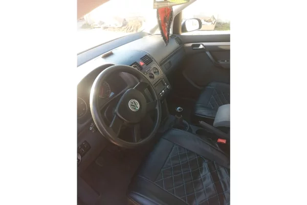 Makina ne shitje ne Tirane - 3,900 Euro