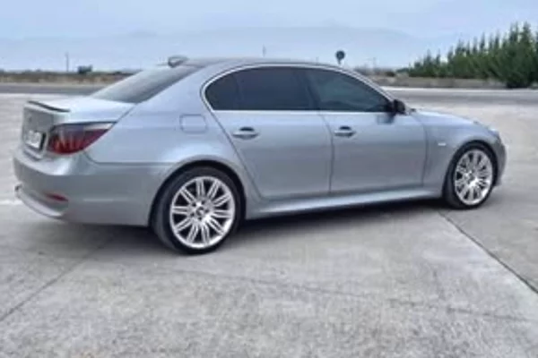 Makina ne shitje ne Tirane - 4,500 Euro