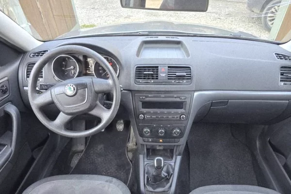 Makina ne shitje ne Tirane - 4,300 Euro