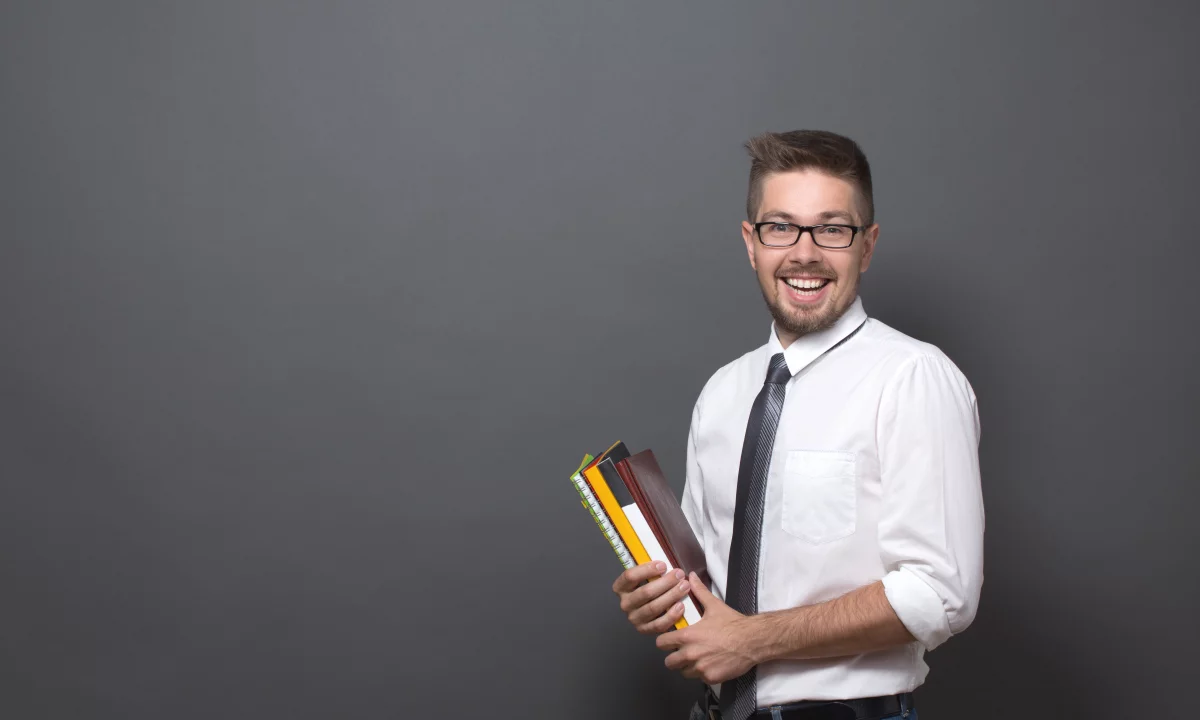 Njoftime Pune ne Gjirokaster, Profesioni Mësues i teorisë dhe praktikës profesionale , Me eksperience, Pagesa Me Marreveshje.