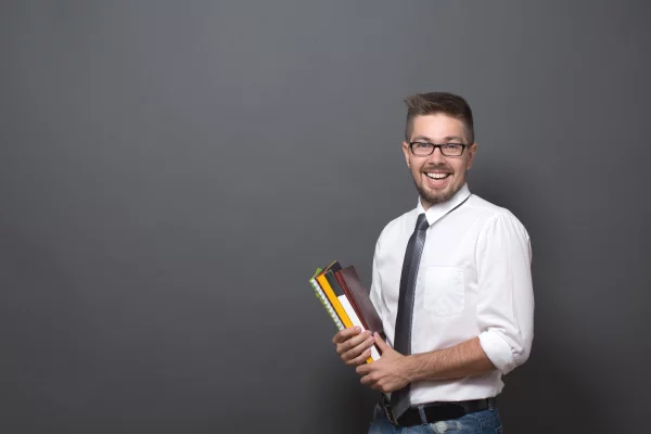 Njoftime Pune per Mësues i teorisë dhe praktikës profesionale ne Gjirokaster