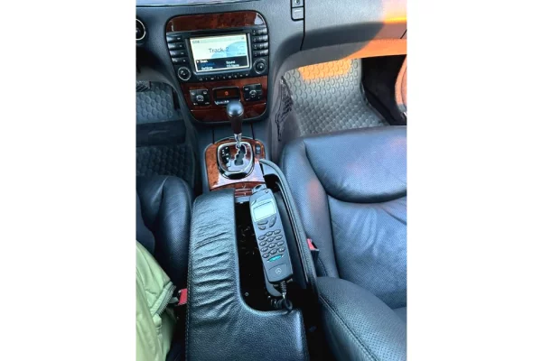 Makina ne shitje ne Tirane - 7,000 Euro