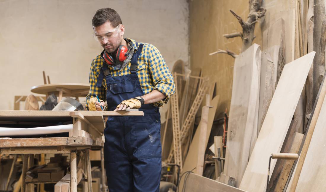 Njoftime Pune ne Tirane, Profesioni Usta Mobileri , Me eksperience, Pagesa 200,000  Leke.