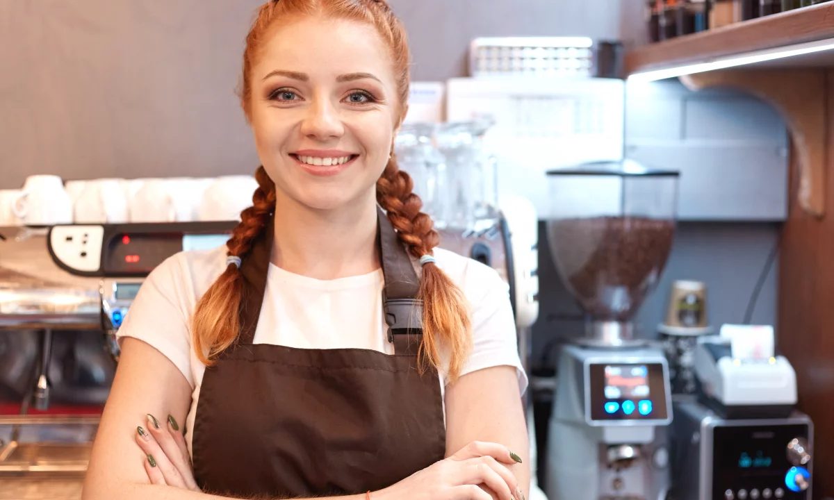 Njoftime Pune ne Tirane, Profesioni Banakiere (F) , Fillestar/Pak eksperience, Pagesa Me Marreveshje.