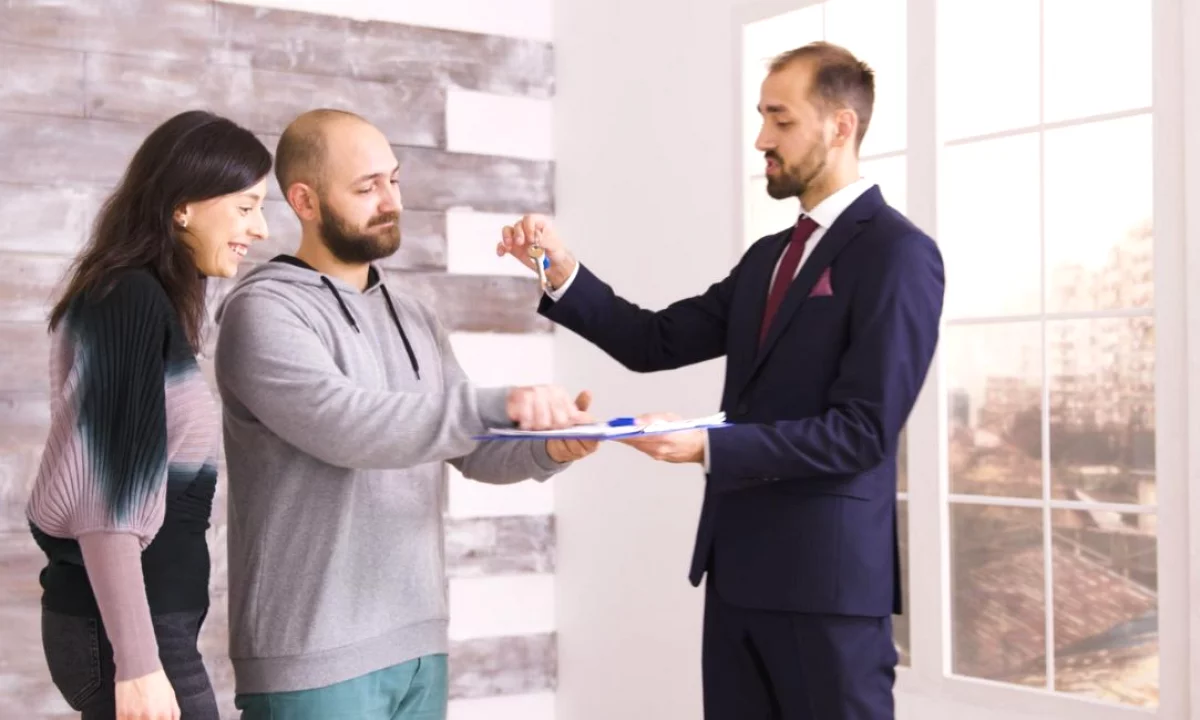 Njoftime Pune ne Tirane, Profesioni Konsulent Imobiliar , Fillestar/Pak eksperience, Pagesa Me Marreveshje.