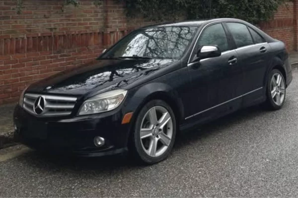 Makina ne shitje ne Tirane - 5,500 Euro