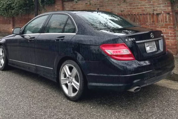 Makina ne shitje ne Tirane - 5,500 Euro