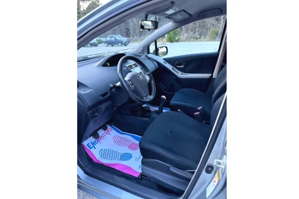 Cars for sale in Tirana, Toyota, 2008 Benzine,Kambio Manual Payment 4,000  Euro.