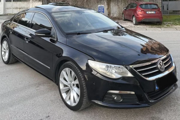 Makina ne shitje ne Tirane - 5,200 Euro