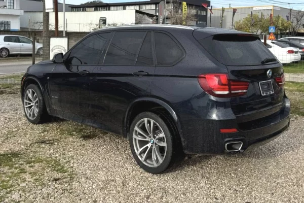 Cars for sale in Tirana, BMW, 2015 Diesel,Kambio Automatik Payment 20,000  Euro.
