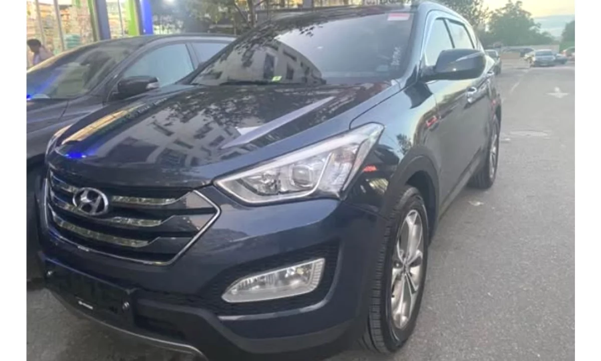 Cars for sale in Tirana, Hyundai, 2014 Diesel,Kambio Automatik Payment 8,700  Euro.